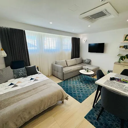 Golden Soul Old Town - Walk Everywhere サラエヴォ