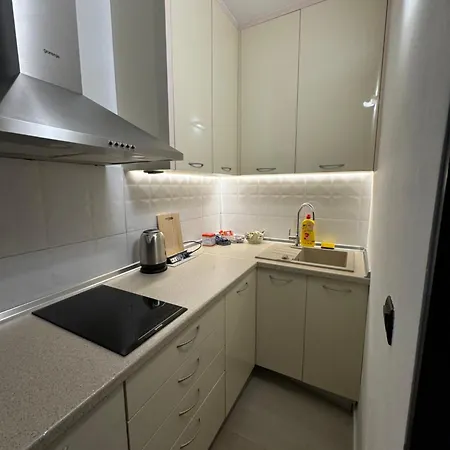 Golden Soul Old Town - Walk Everywhere